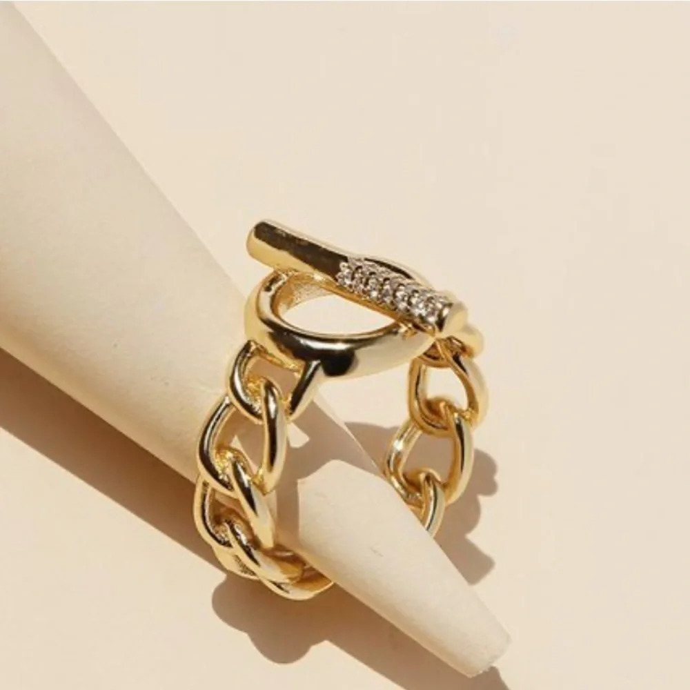 Gold‎ Toggle Clasp Curb Chain Adjustable Ring with Pavé Crystal Accents